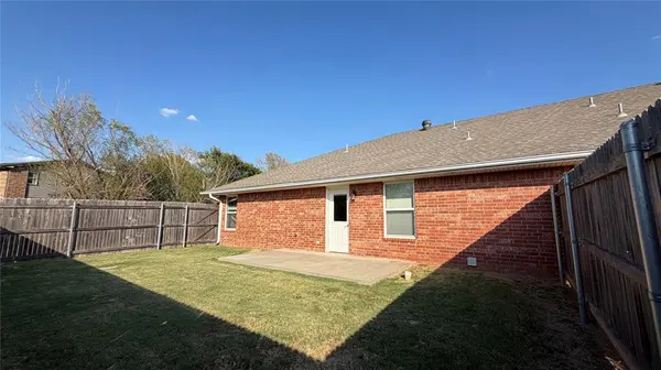 2338 Bent Tree RD, Shawnee, OK 74804