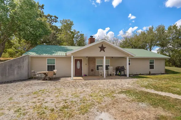 3127 State Highway A, Crane, MO 65633