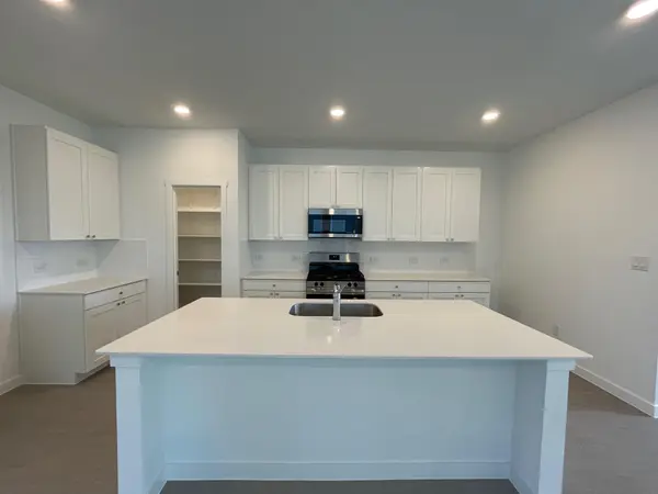 417 Sormonne LOOP, Kyle, TX 78640