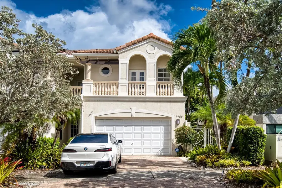 2709 NE 15TH ST, Fort Lauderdale, FL 33304