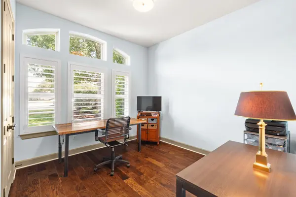112 Barefoot Park LN, Georgetown, TX 78628