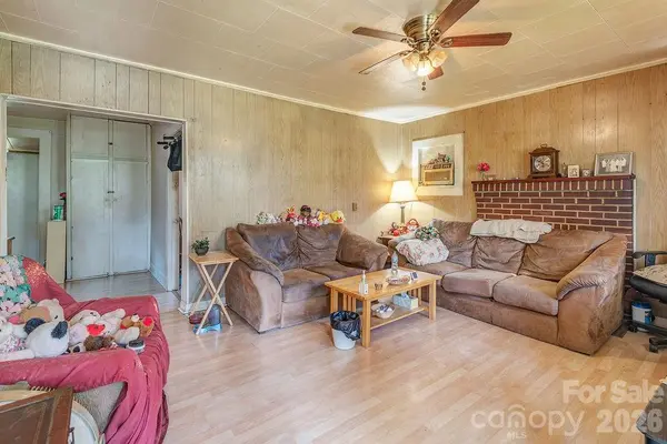119 Fairfax AVE, Asheville, NC 28806