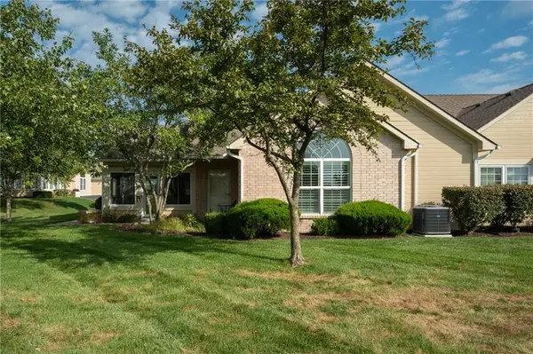 1907 W 139th ST, Leawood, KS 66224