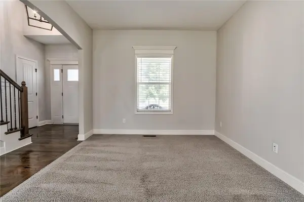25073 W 148TH TER, Olathe, KS 66061