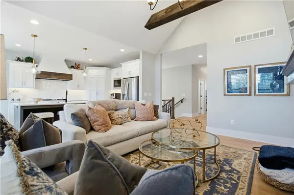 13405 W 174th PL, Overland Park, KS 66221