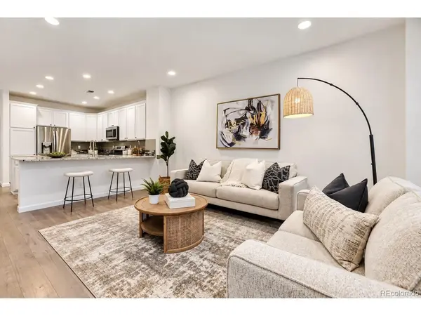 9002 E Caley, Englewood, CO 80111