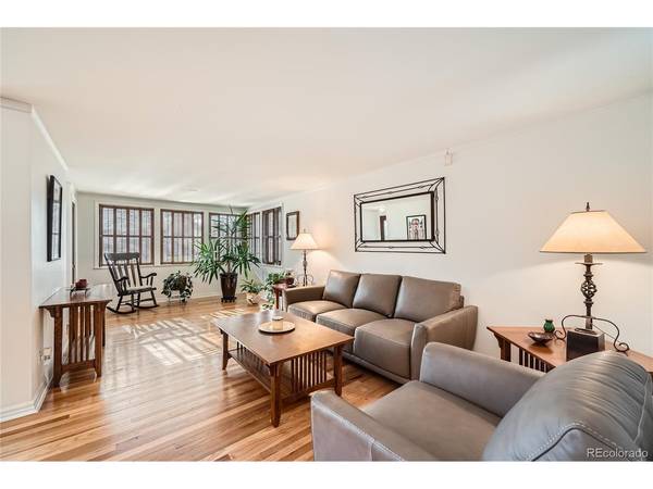3225 W Scott, Denver, CO 80211