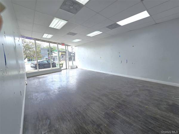 851-861 Merrick RD #STORE C, Baldwin, NY 11510