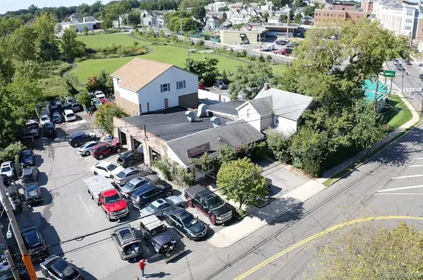 205-207 Osborne RD, Harrison, NY 10528
