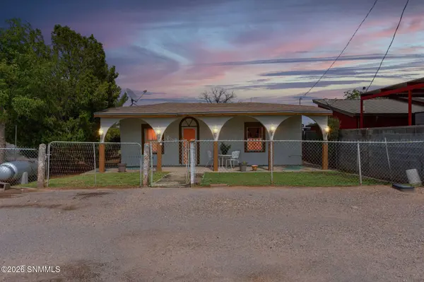 208 Saint Valentine ST, La Mesa, NM 88044
