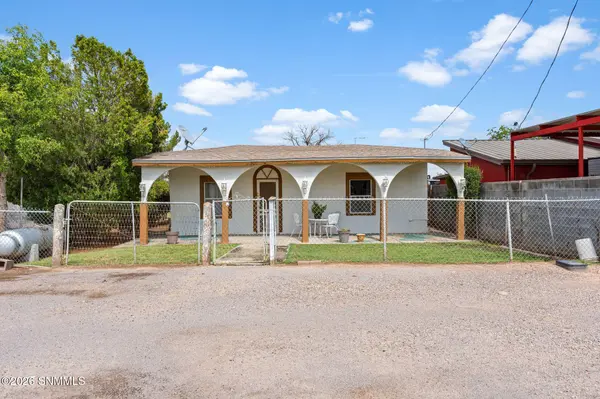 208 Saint Valentine ST, La Mesa, NM 88044