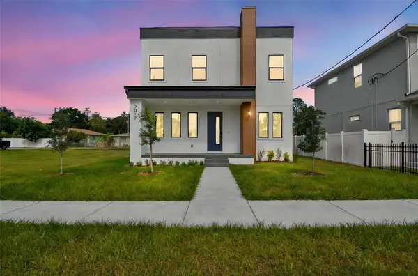 3017 W SPRUCE ST, Tampa, FL 33607