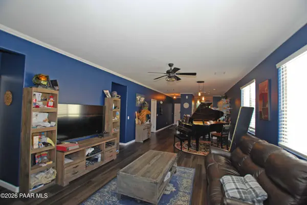 8087 N Winding TRL, Prescott Valley, AZ 86315