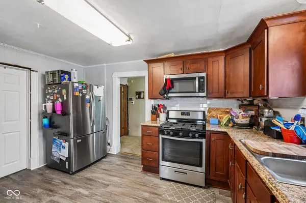 5135 E Saint Clair ST, Indianapolis, IN 46219