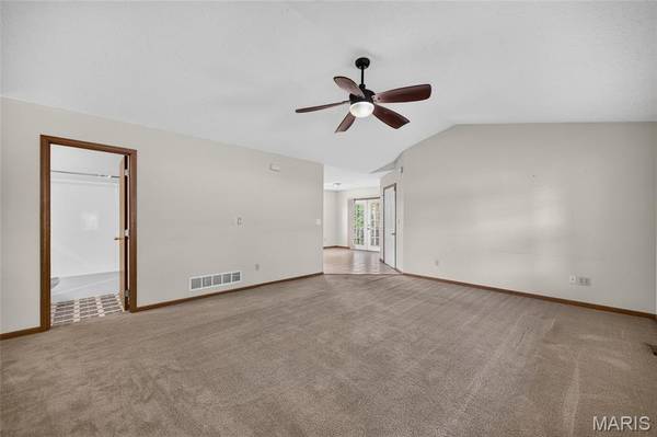 22335 Target RD, St Robert, MO 65584