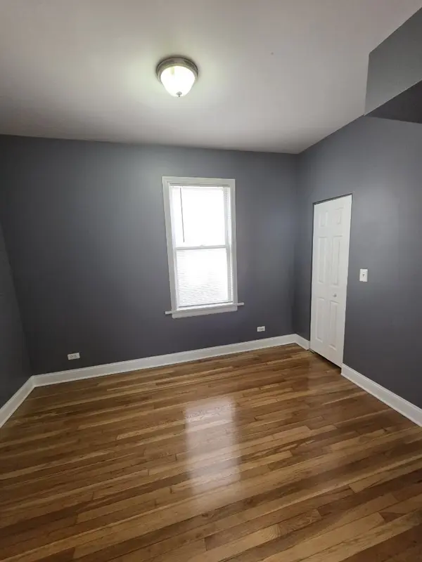 4926 W Rice ST #2, Chicago, IL 60651