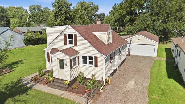 856 Marie AVE, Machesney Park, IL 61115