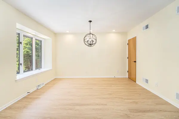 23 Lake Shore County RD, Beverly Shores, IN 46301