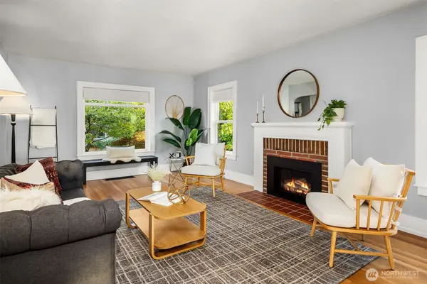 7209 2nd AVE NW, Seattle, WA 98117