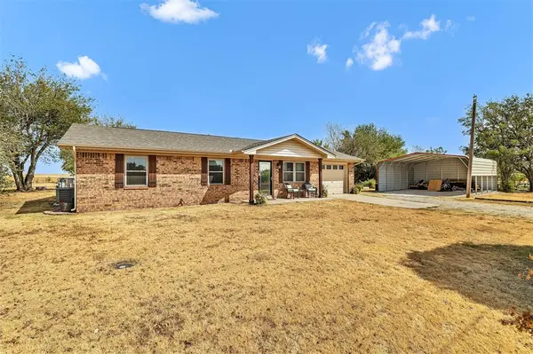 1410 County Road 1270, Amber, OK 73004
