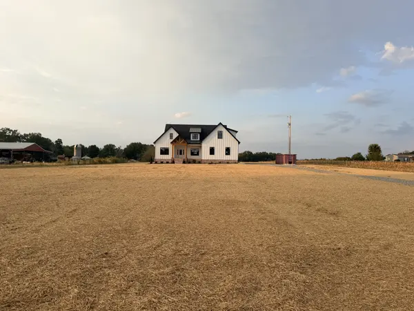 400 Jake Link Rd, Cottontown, TN 37048