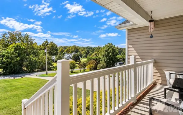 3209 Timothy LN, Lincolnton, NC 28092