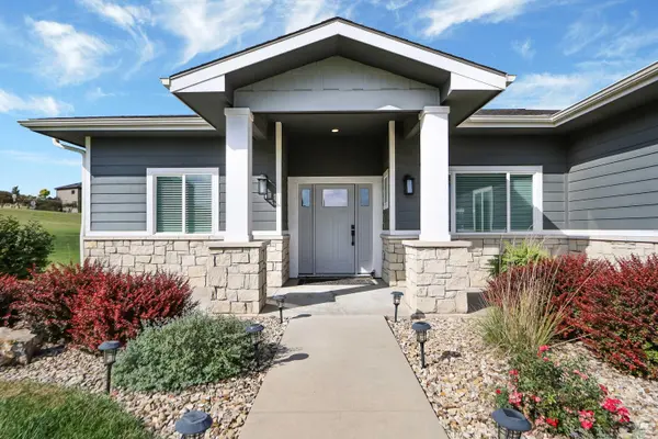 5516 Colbert Hills DR, Manhattan, KS 66503