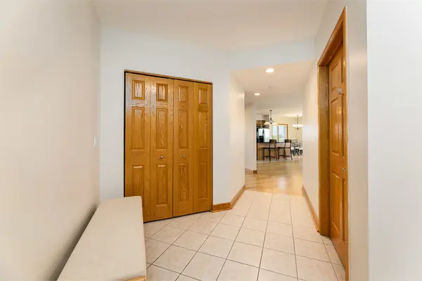 3258 N Harlem AVE #503, Chicago, IL 60634