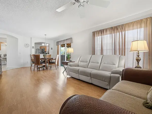 484 AINTREE LN, The Villages, FL 32162