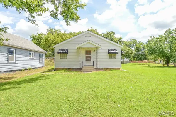 620 N 3rd ST, Dupo, IL 62239