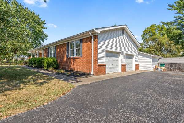 312 Old Mount Juliet Rd, Mount Juliet, TN 37122