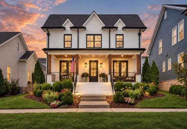 2016 Garfield St, Nashville, TN 37221