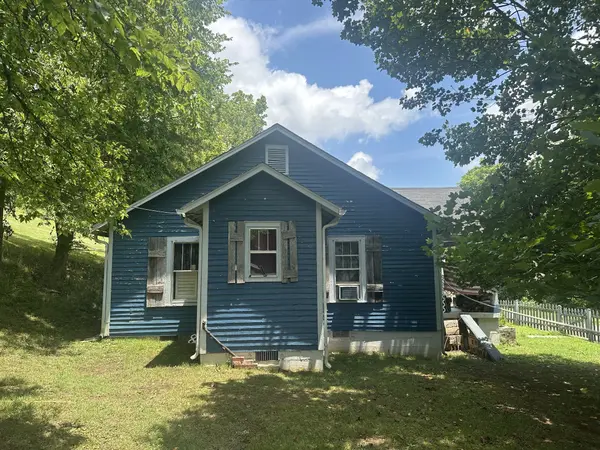 89 Conditt Hollow Rd, Elmwood, TN 38560