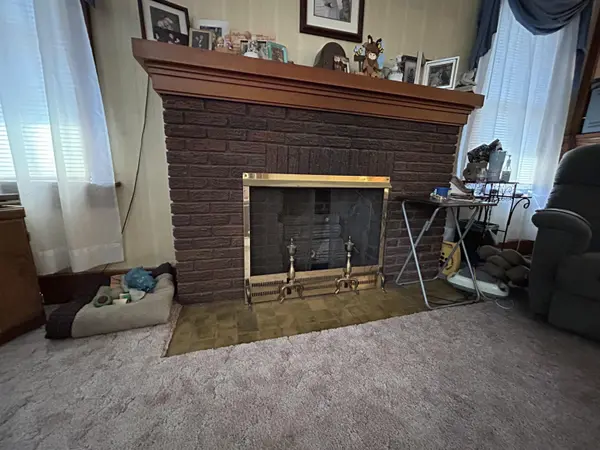 512 E 12th, Winfield, KS 67156