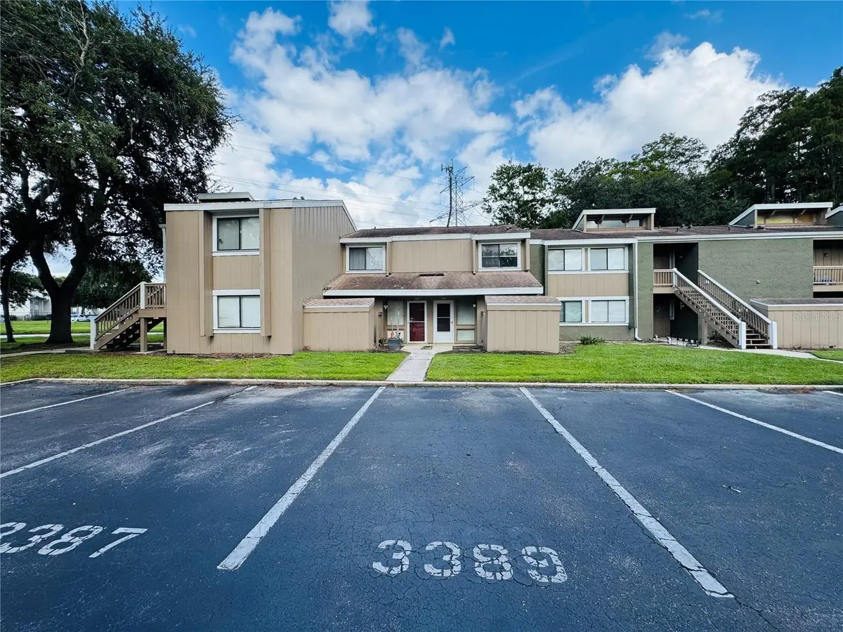 5089 EAGLESMERE DR #D09, Orlando, FL 32819