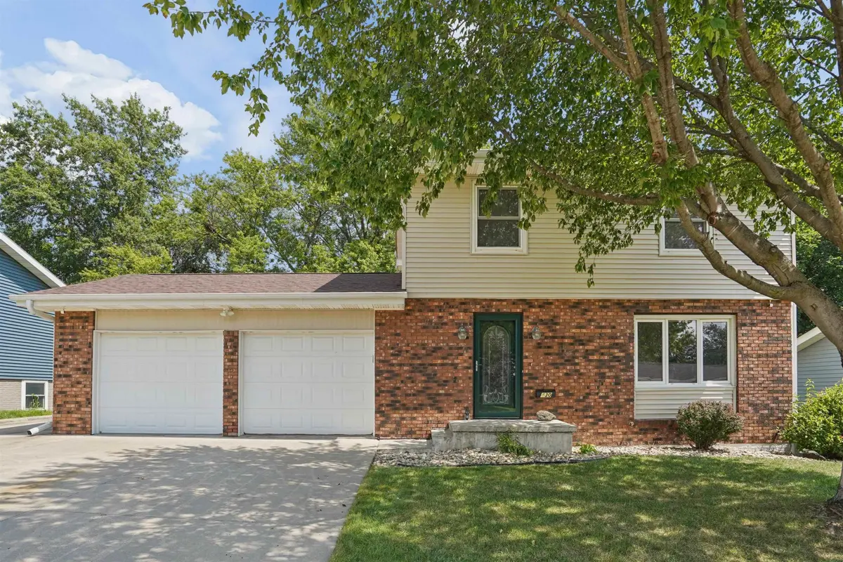 430 Balboa AVE, Cedar Falls, IA 50613