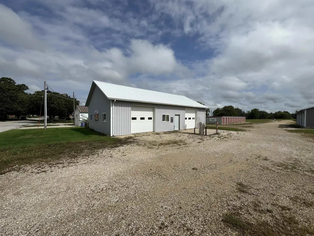 240 Elm ST, Allison, IA 50602