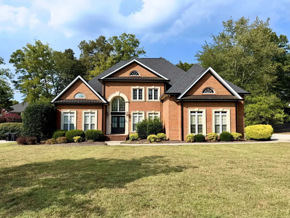106 Somerset Ln, Tullahoma, TN 37388