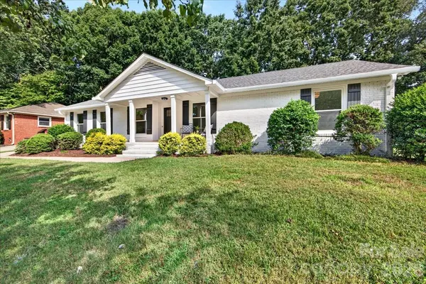 1236 Beechdale DR, Charlotte, NC 28212