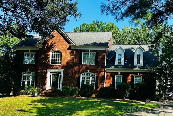 5110 Rotherfield CT, Charlotte, NC 28277