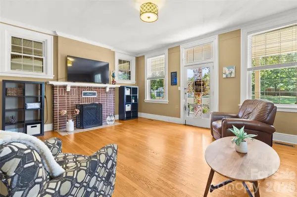 2510 Shelton AVE, Statesville, NC 28677