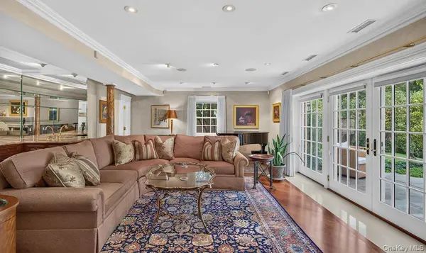 169 Clinton AVE, Dobbs Ferry, NY 10522