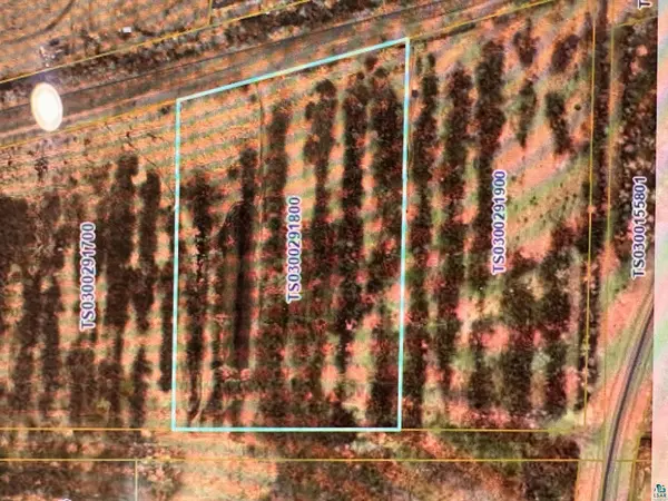 4443 E County Rd C, Superior, WI 54880