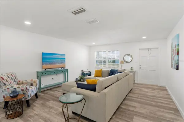 1694 JOYCE ST, Sarasota, FL 34231