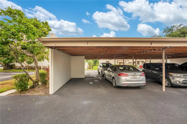 597 LAKESIDE DR #205, Bradenton, FL 34210