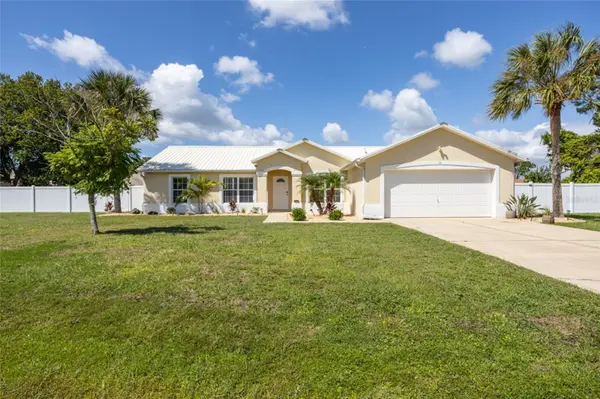 11 LANCASTER LN, Palm Coast, FL 32137