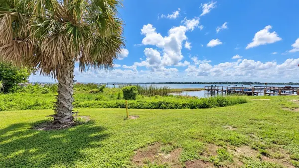 419 SINCLAIR CIR, Tavares, FL 32778