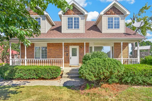 1627 Ridge RD, Munster, IN 46321