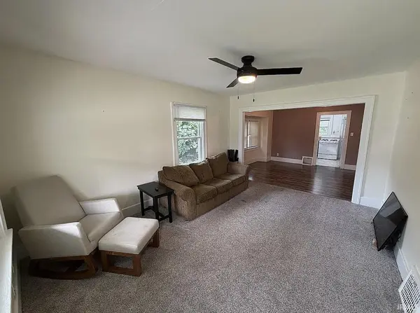 1320 E Beardsley AVE, Elkhart, IN 46514-3733
