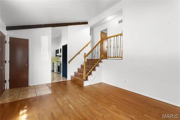 5050 Country View DR, Imperial, MO 63052